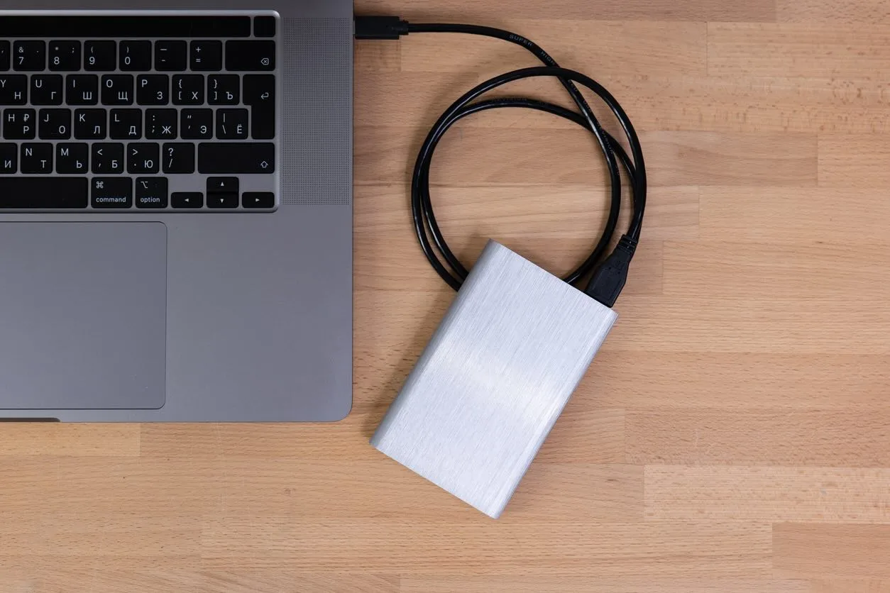 Disque dur externe branche maco