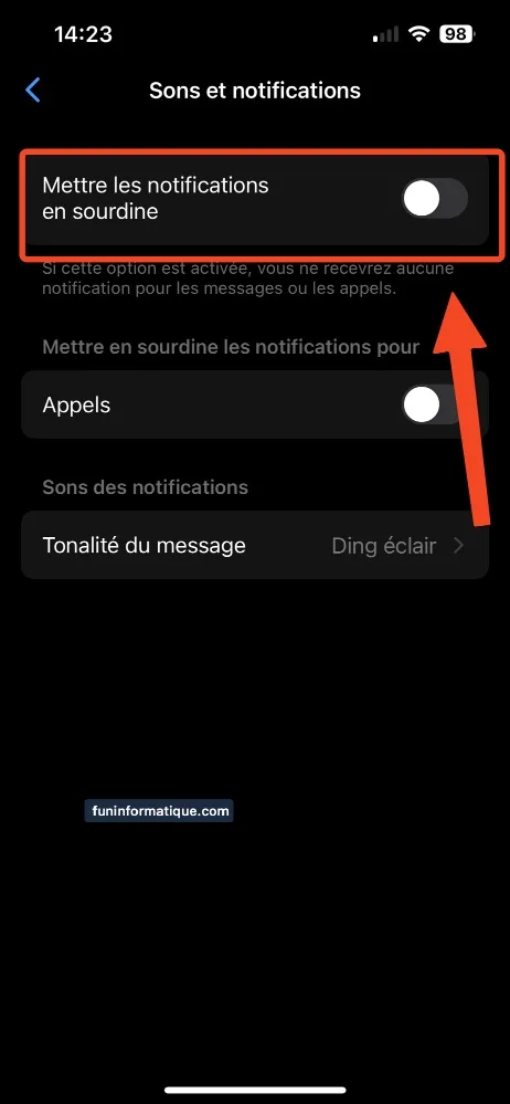 Capture d'écran iPhone montrant comment mettre en sourdine les notifications sur Facebook Messenger