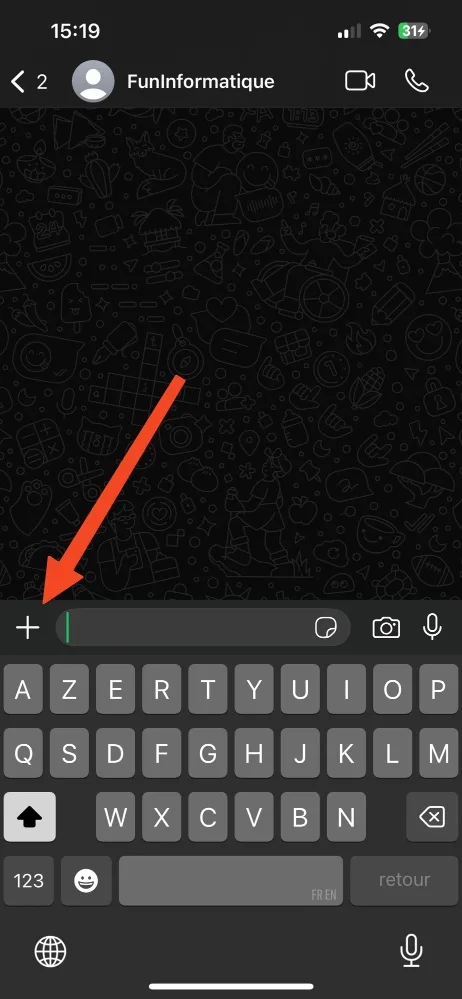 Ajouter fichier whatsapp