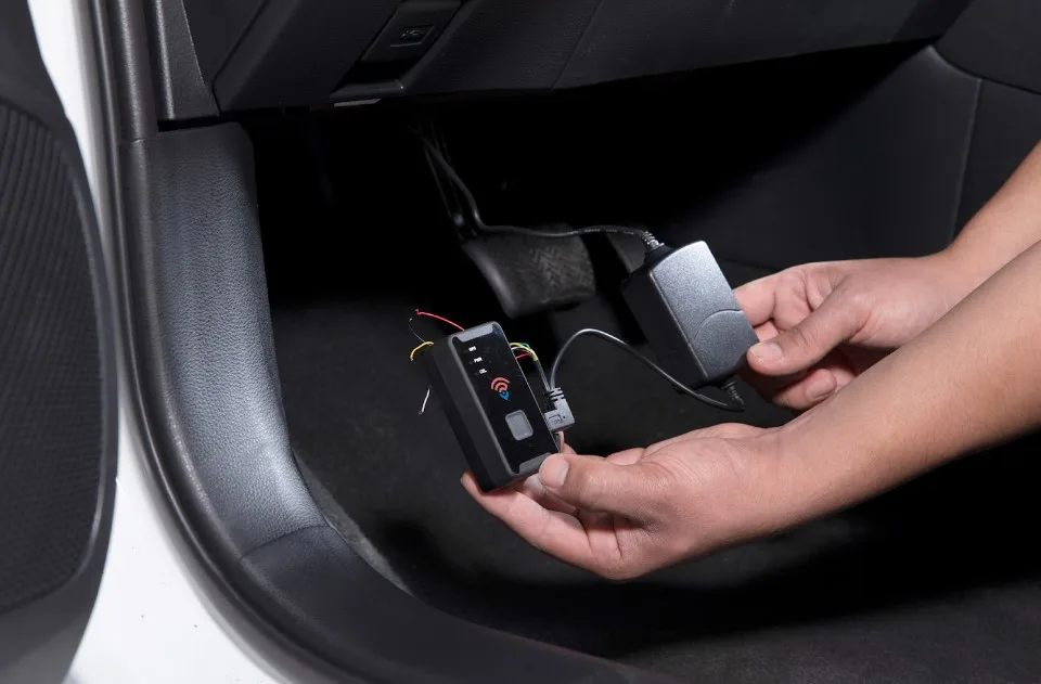 Detecter identifier tracker gps voiture